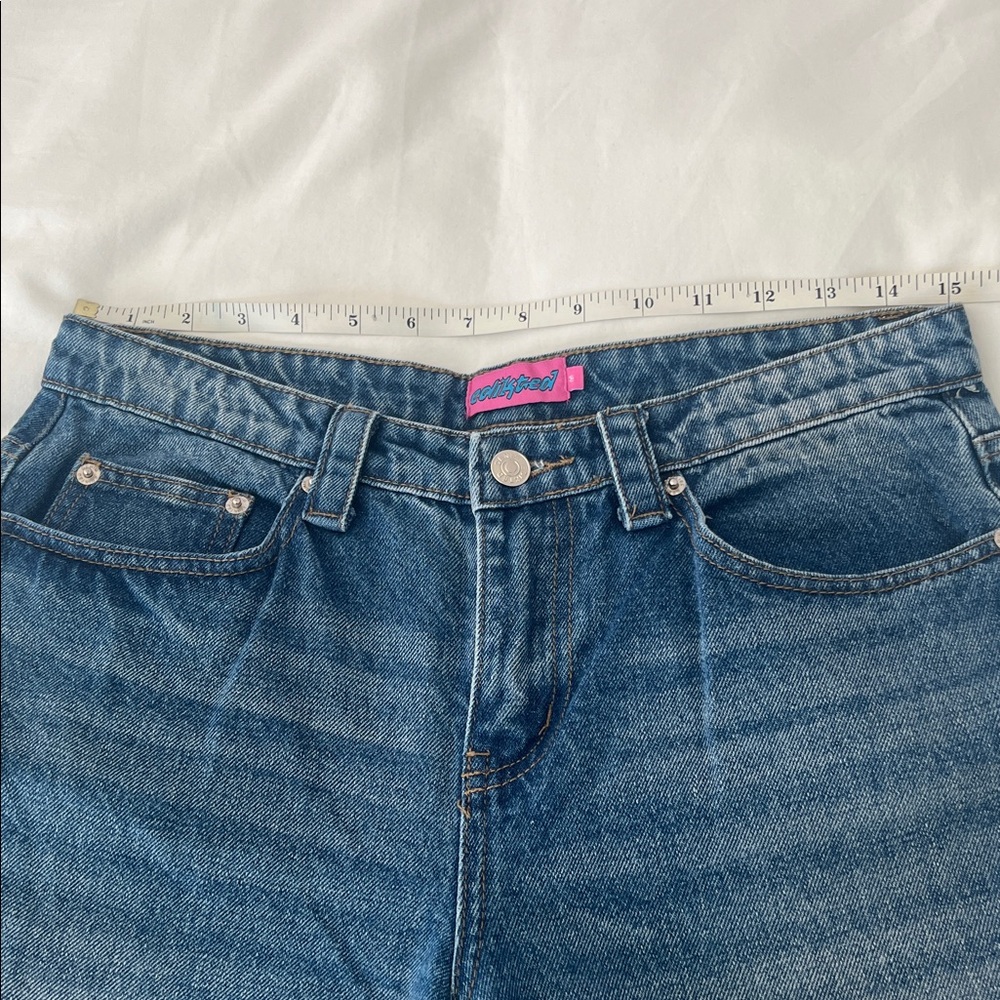 edikted Carpenter Low Rise Jeans - Picture 6 of 9
